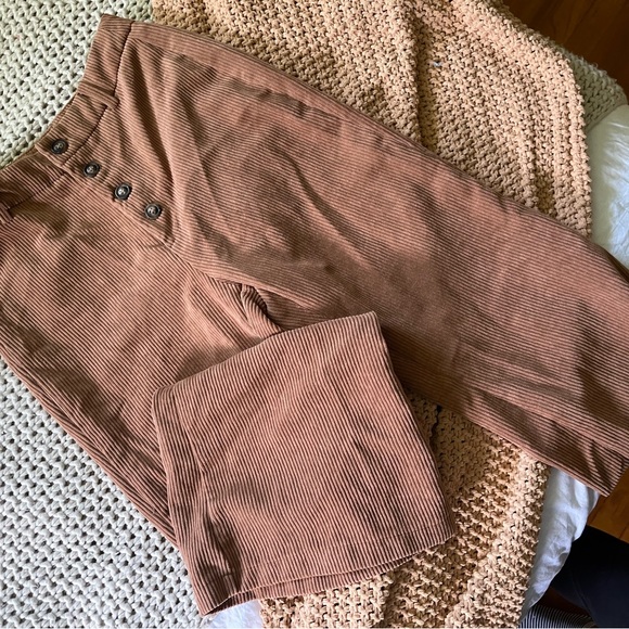 Ribbed button up pants - Picture 1 of 2